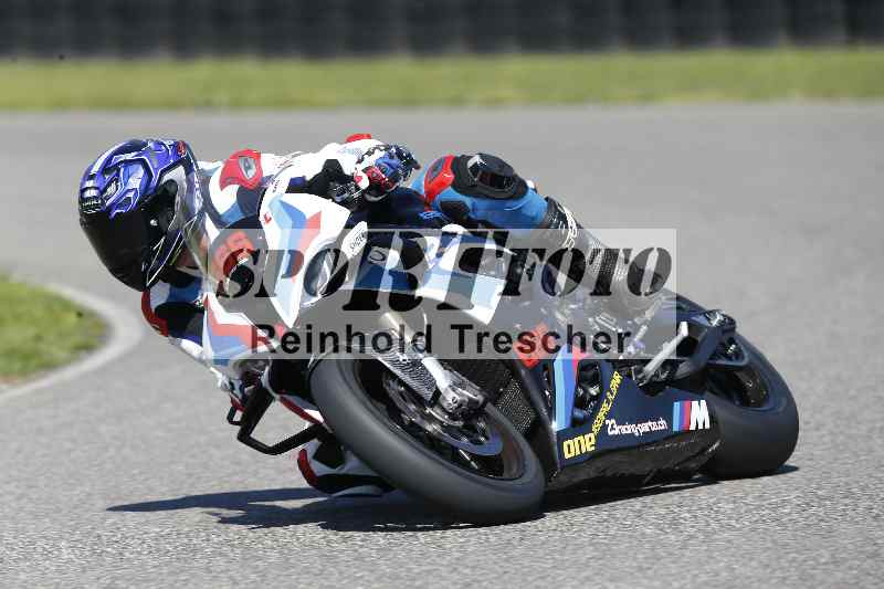 /43 08.08.2025 Discover the Bike ADR/Race 3 rot/666
